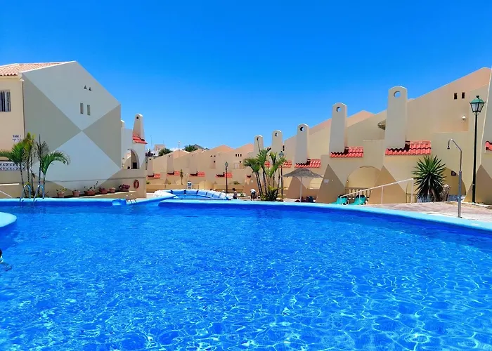 Mareverde Tenerife 펜션 아데제